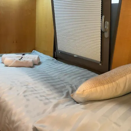 Апартаменты Happyplace - Kolpa Premiummobilehome Метлика